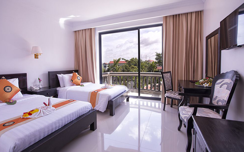 Deluxe_Poolview Deluxe_Poolview